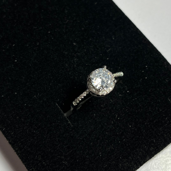 Silver Elegance: Zircon White Stone Ring - Image 3