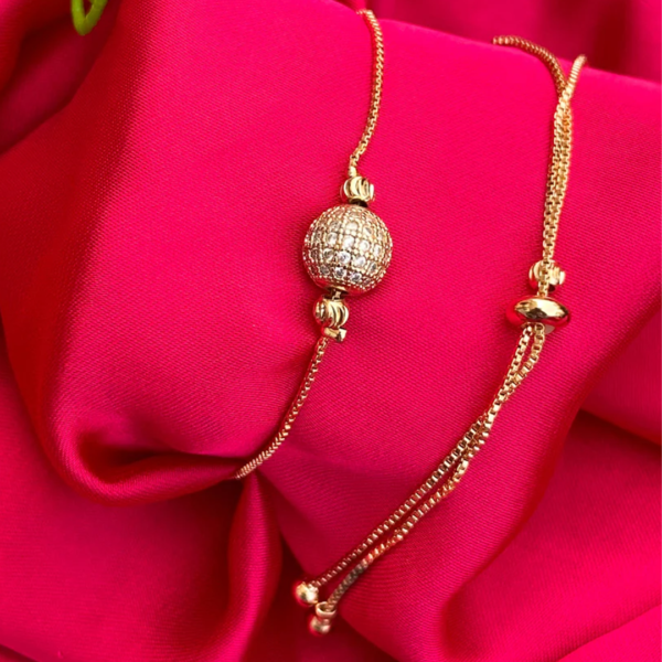 Golden ball adjustable bracelet - Image 2